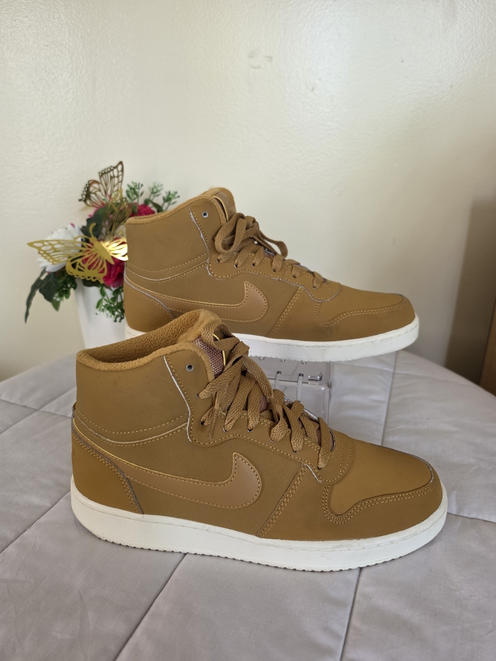 Nike Women's Ebernon Mid SE Wheat/Sail Sneakers Size 9